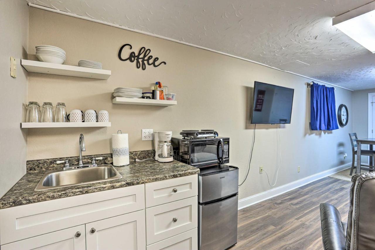 Centrally Located Sturgis Apt On Main St With Garage Kültér fotó